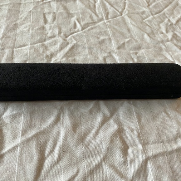 Tiffany & Co. Bracelet Presentation Box - Picture 2 of 2